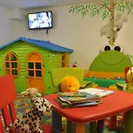 Julia Quarto em Acomodações Particulares